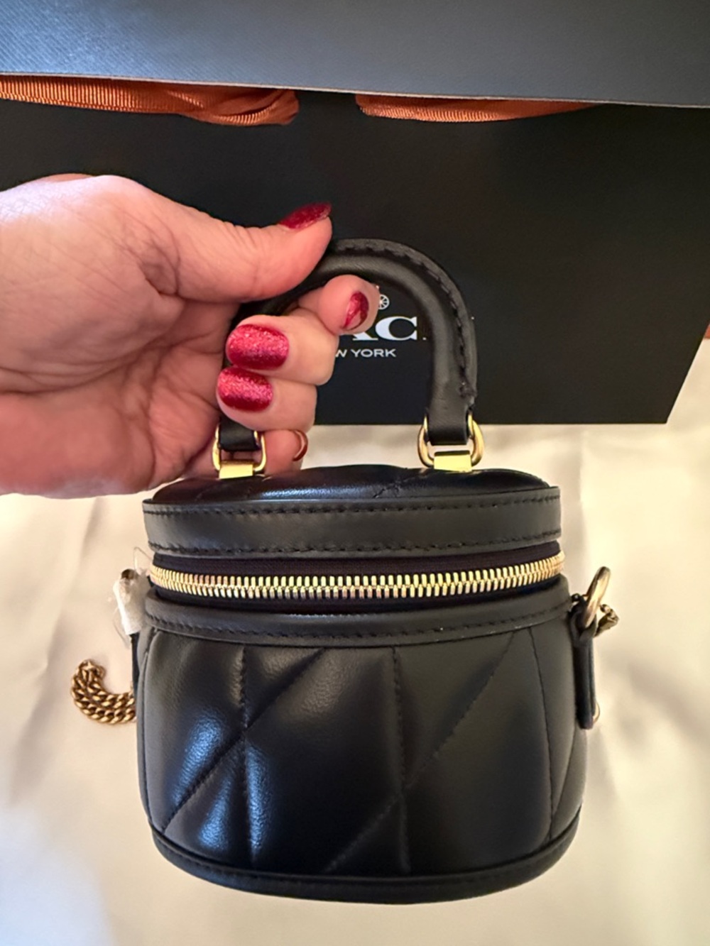 🖤💛Coach NWT Black Trail Crossbody Bag 12 With Pillow Quilting & Gold Chain Strap - Picture 9 of 10